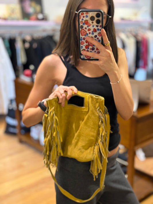 BOLSA DE PIEL CON FLECOS