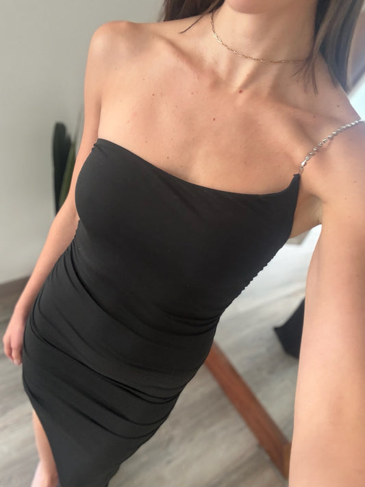 VESTIDO RUCHED DE UN HOMBRO NEGRO