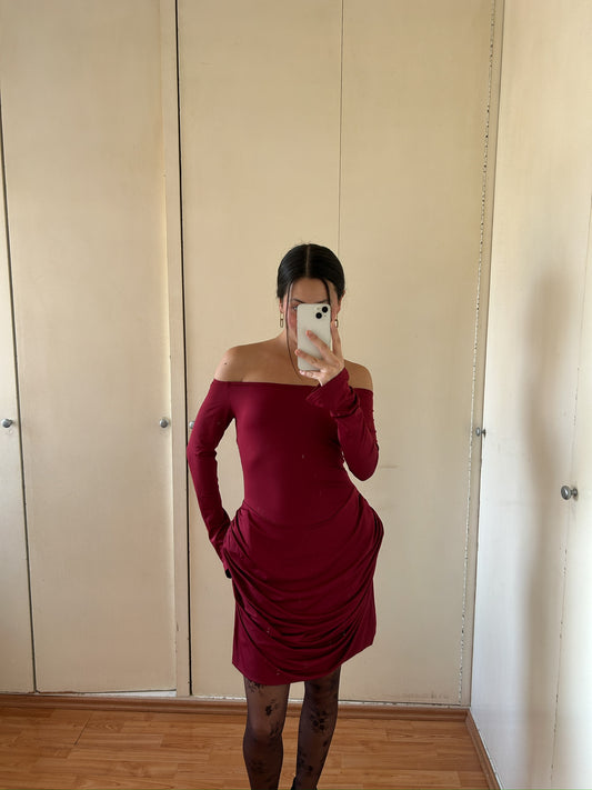 VESTIDO OFF THE SHOULDER BURGUNDY