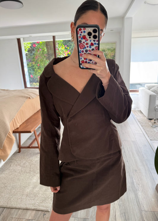 SET SACO Y FALDA CHOCOLATE