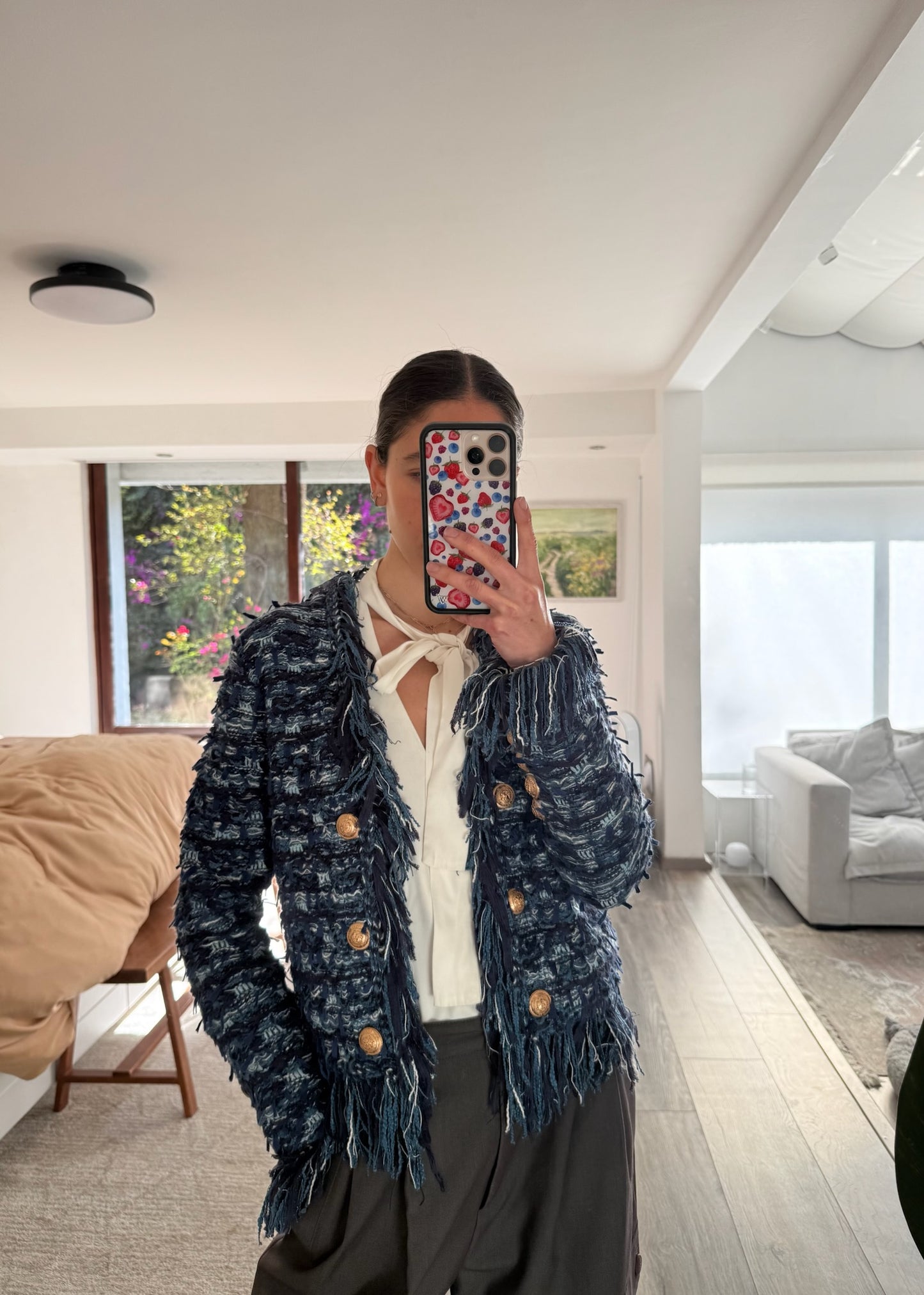 CARDIGAN AZUL CON BOTONES DORADOS