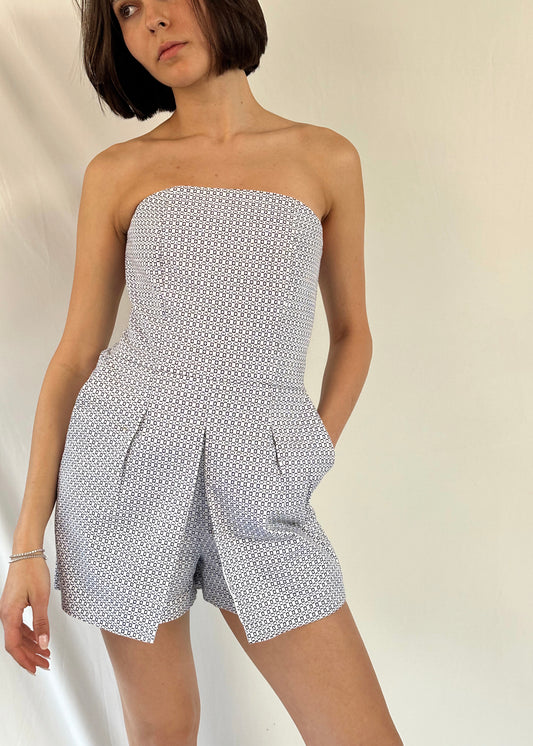 CUTE STRAPLESS ROMPER