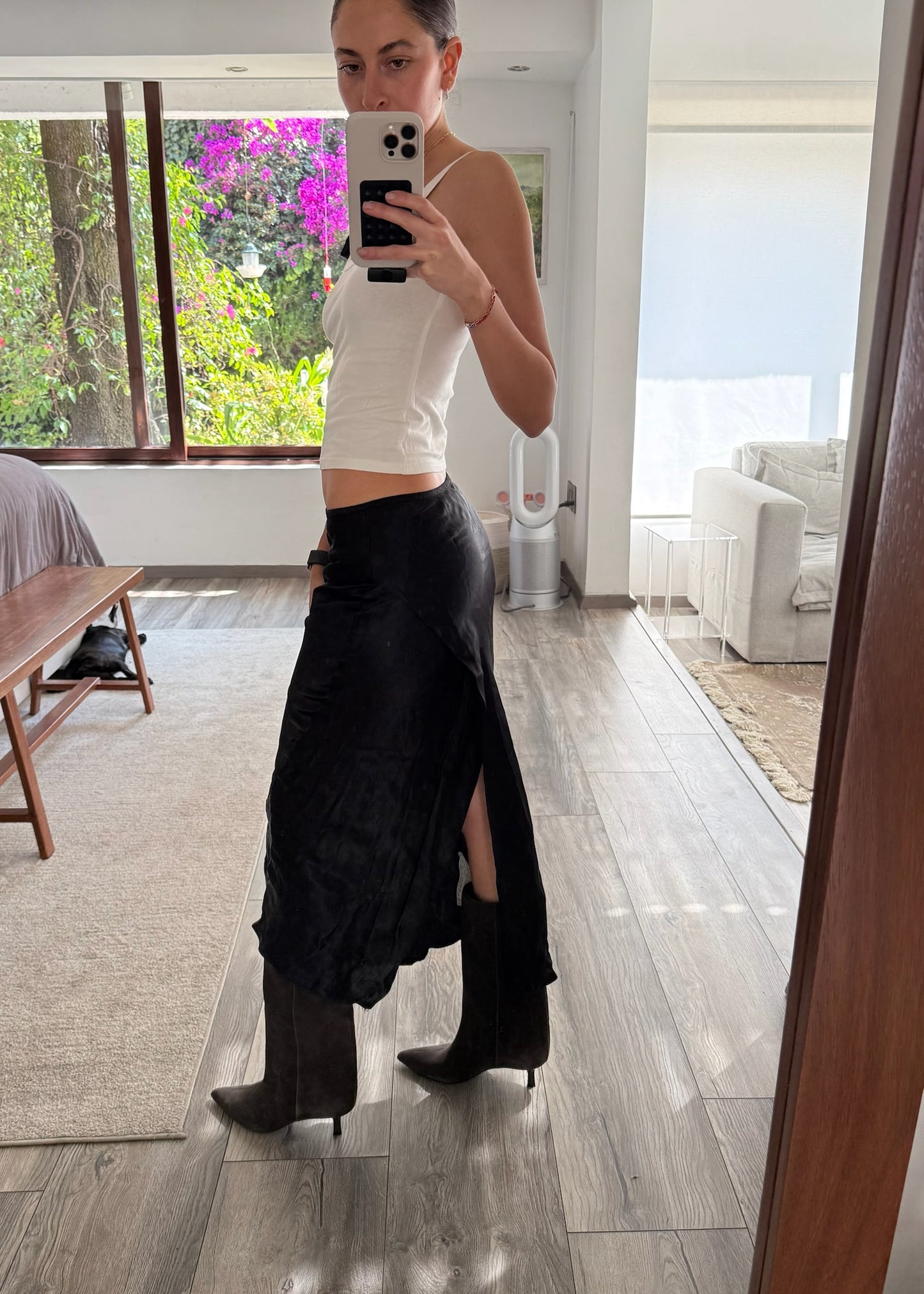 FALDA MIDI SILKY NEGRA