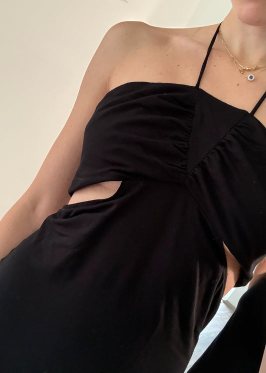 VESTIDO CUT OUTS MIDI