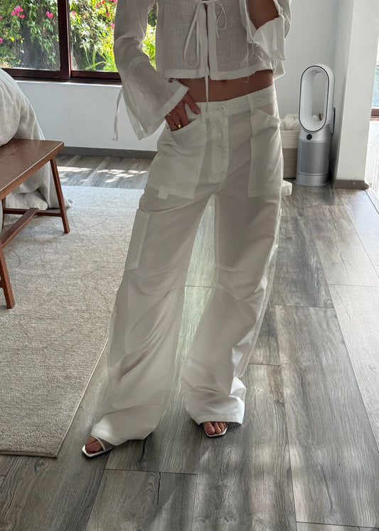 PANTALÓN CARGO SHINY BLANCO