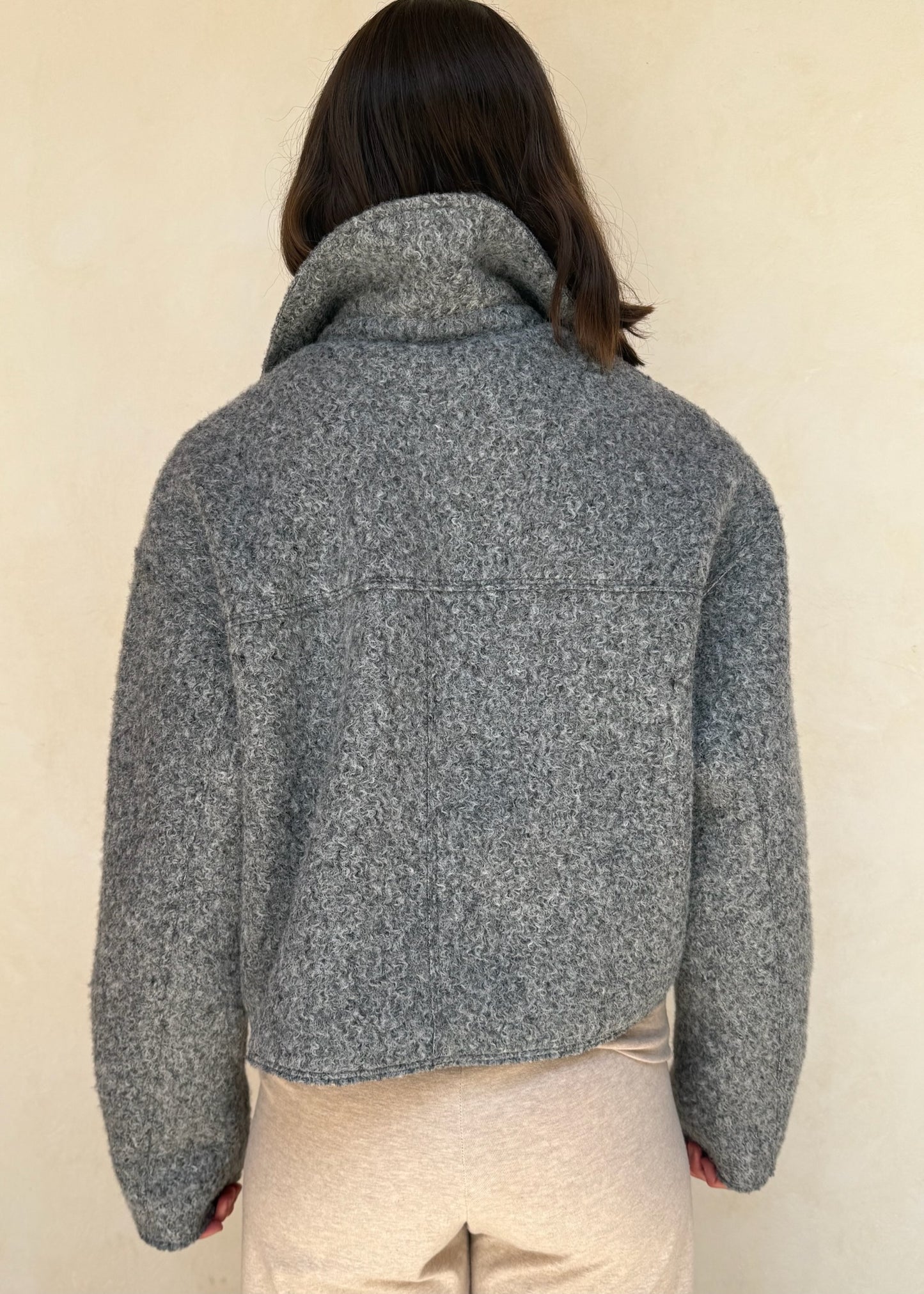 CHAMARRA GRIS COZY