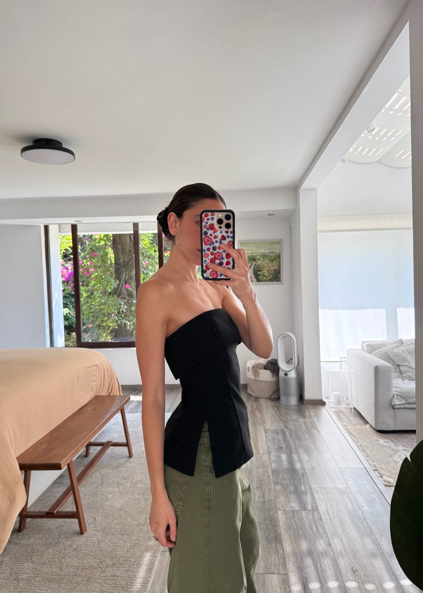 TOP STRAPLESS NEGRO