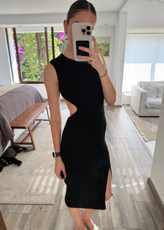 VESTIDO RIBBED CASUAL CON CUT OUT