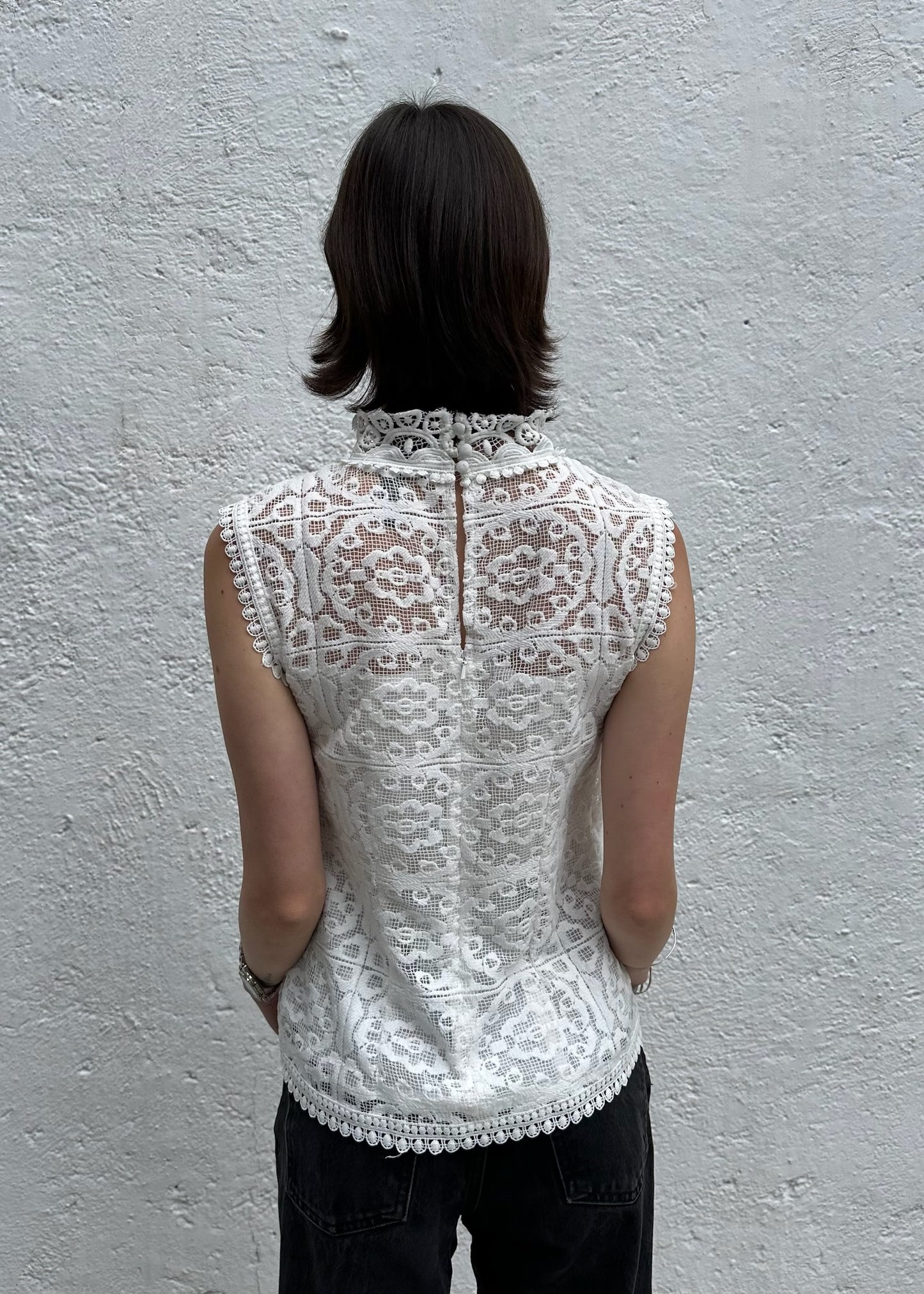 BLUSA BLANCA DE ENCAJE