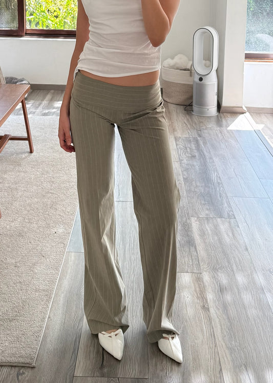 PANTALÓN PINSTRIPED LOW RISE