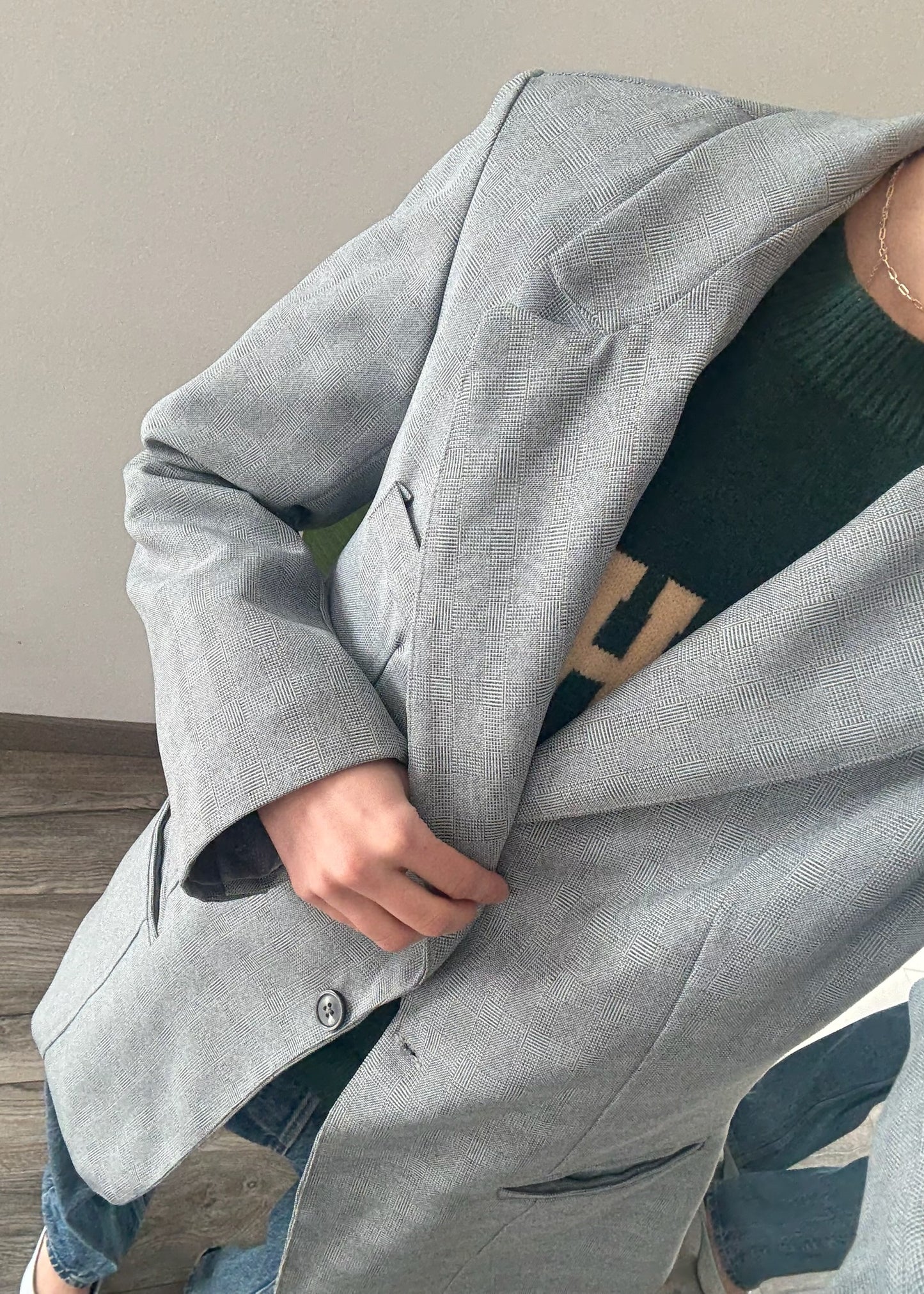 BLAZER OVERSIZED GRIS CON CUADROS