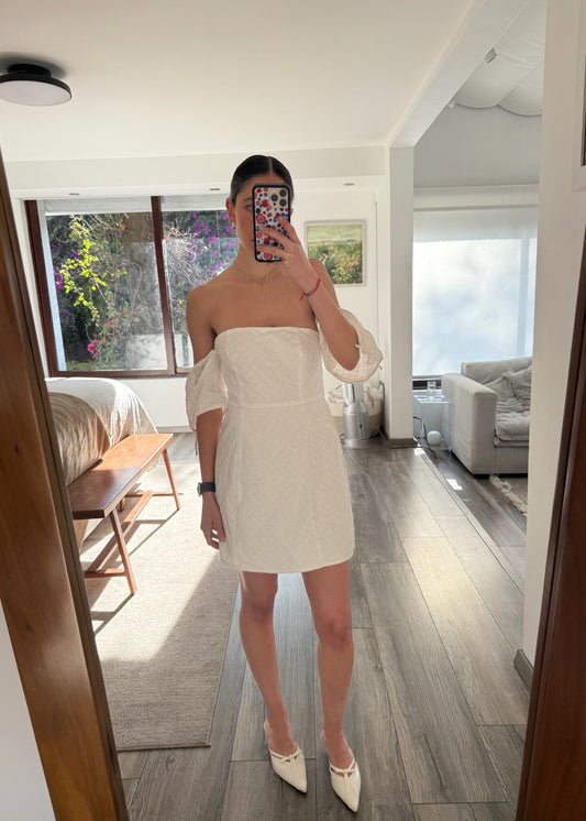 VESTIDO MINI OFF THE SHOULDER