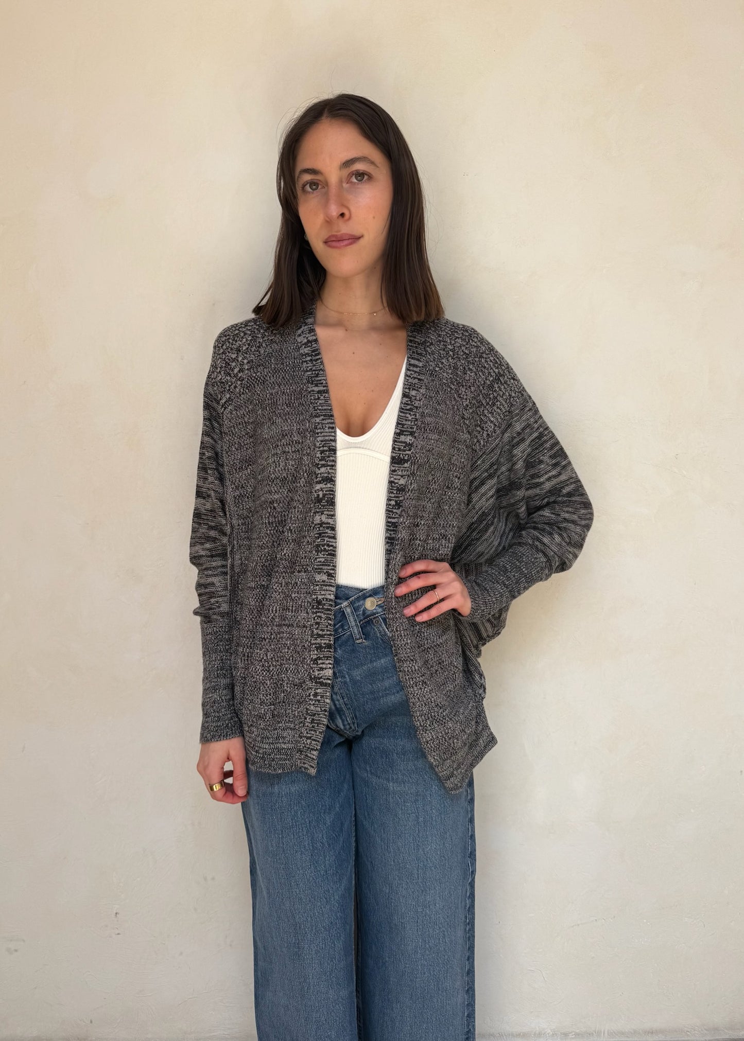 CARDIGAN B&W