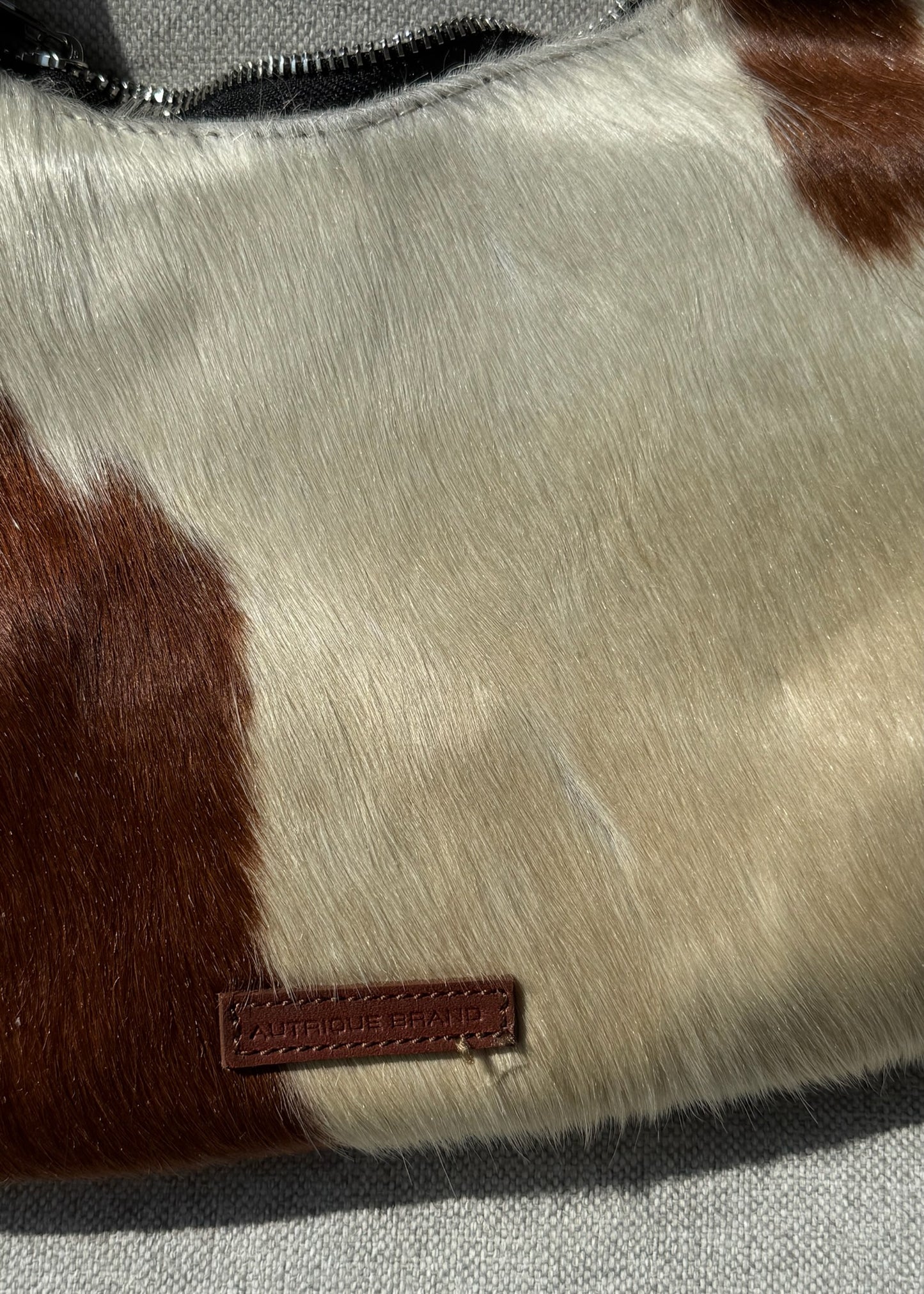 BOLSA COWPRINT PELUDA