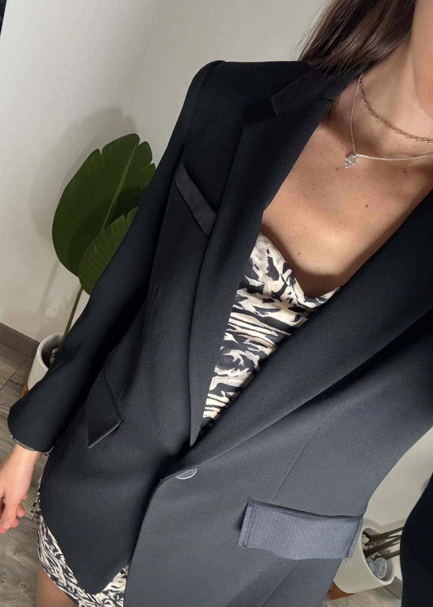 BLAZER NEGRO BÁSICO