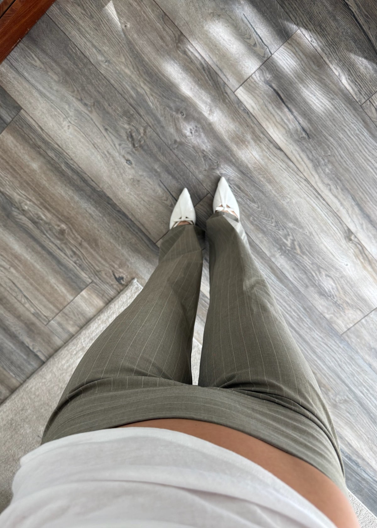 PANTALÓN PINSTRIPED LOW RISE