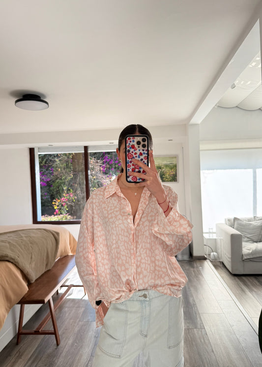 CAMISA ROSA ANIMAL PRINT