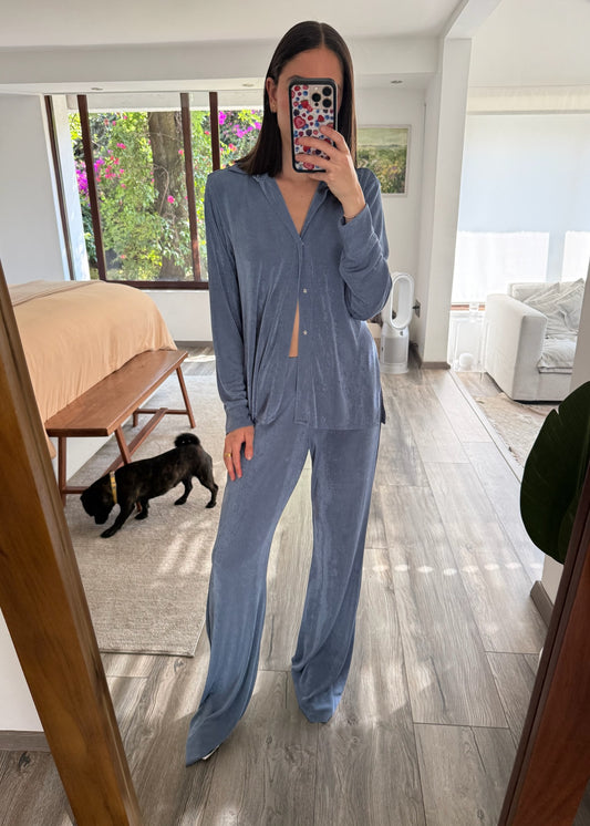 SET CAMISA Y PANTALÓN SHINY AZUL