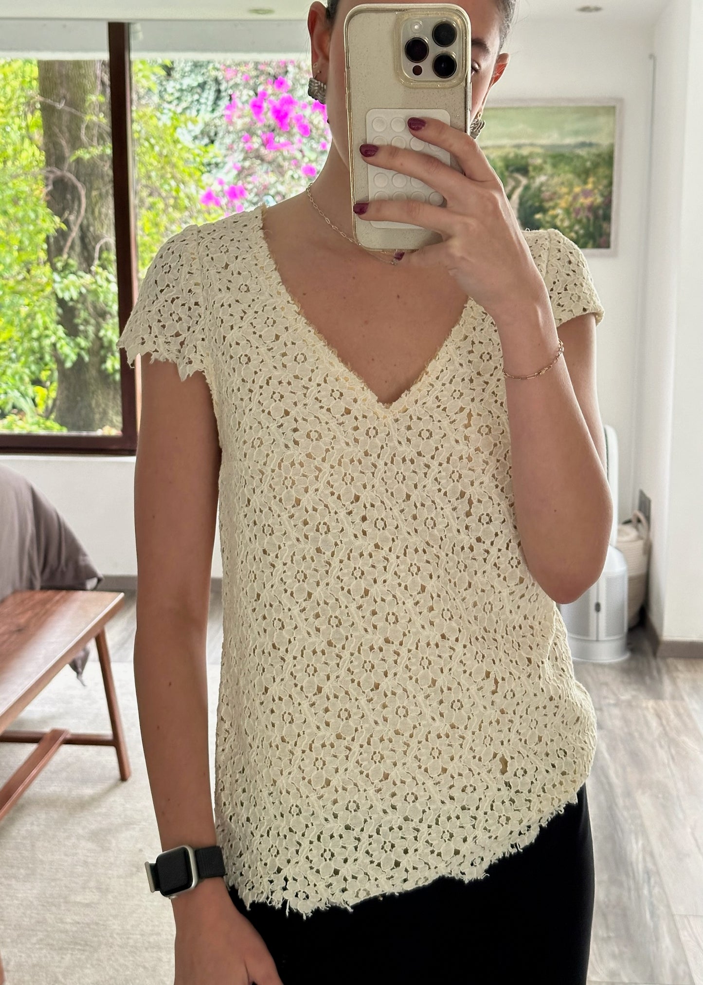 BLUSA V NECK CON ENCAJE