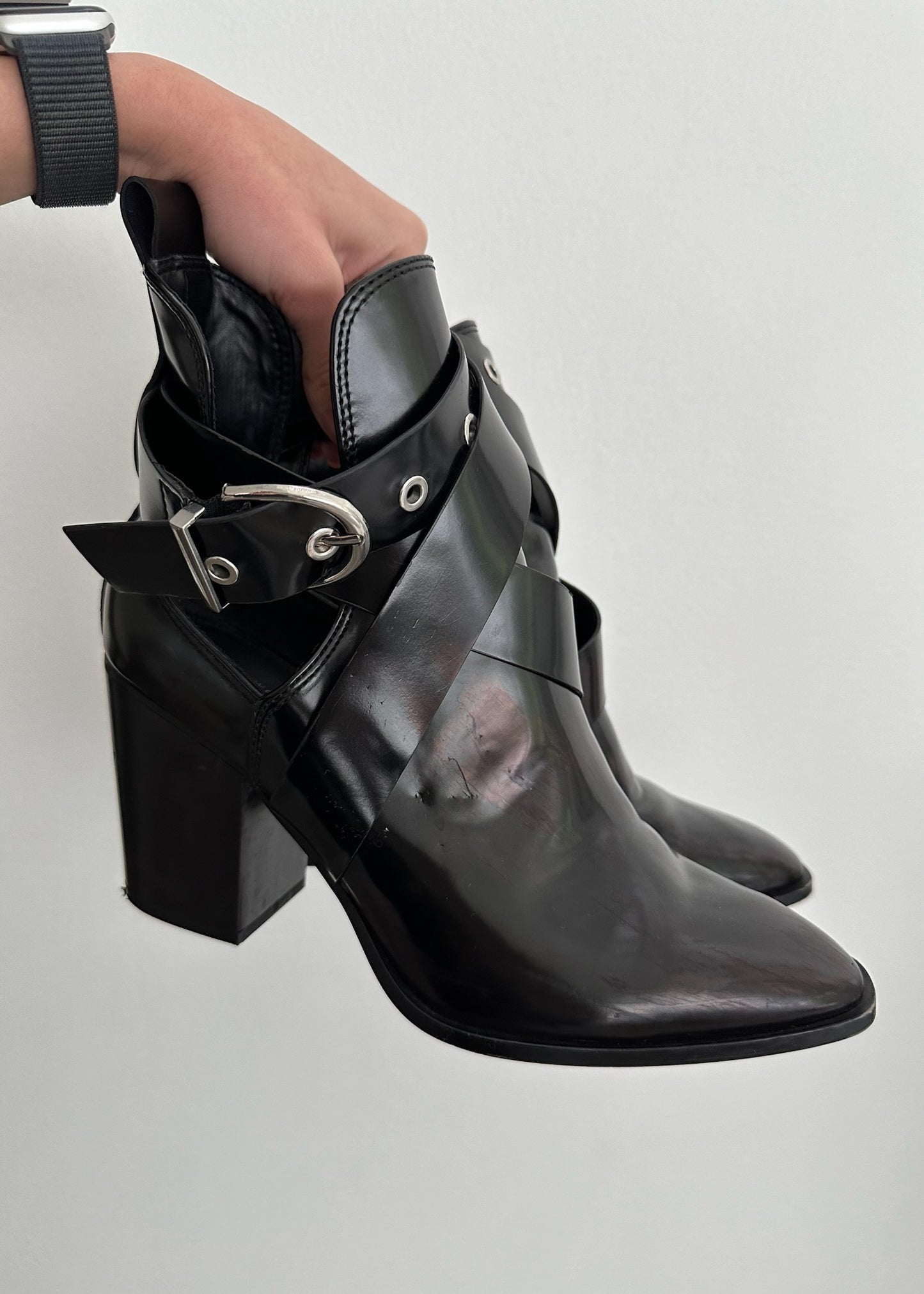 ANKLE BOOTS NEGRAS