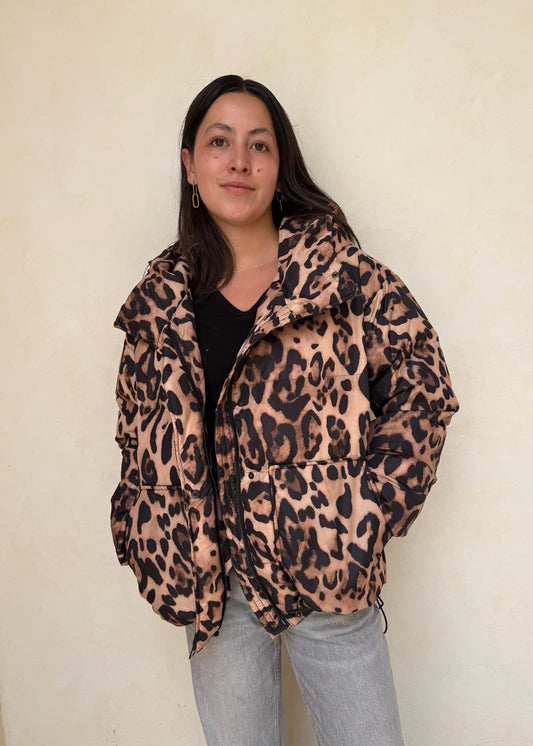 CHAMARRA PUFFER ANIMAL PRINT CAFÉ