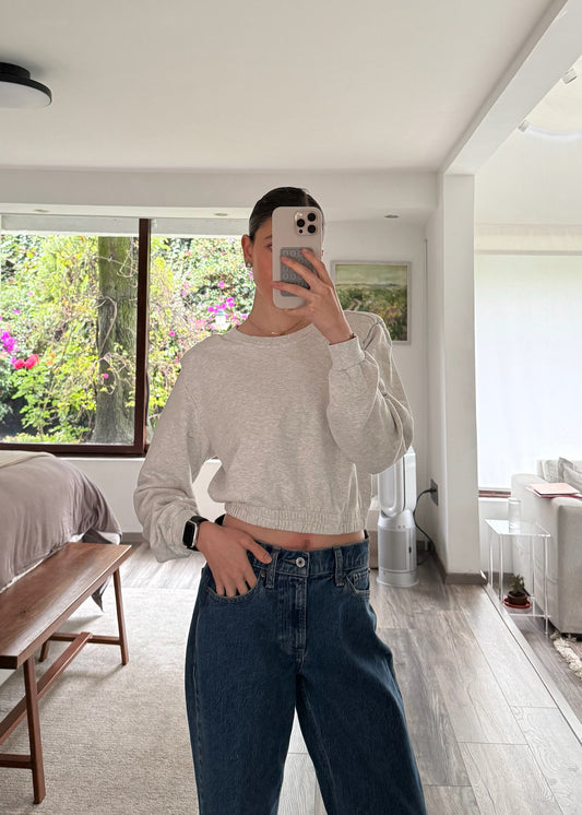 HOODIE CROPPED CON HOMBRERAS