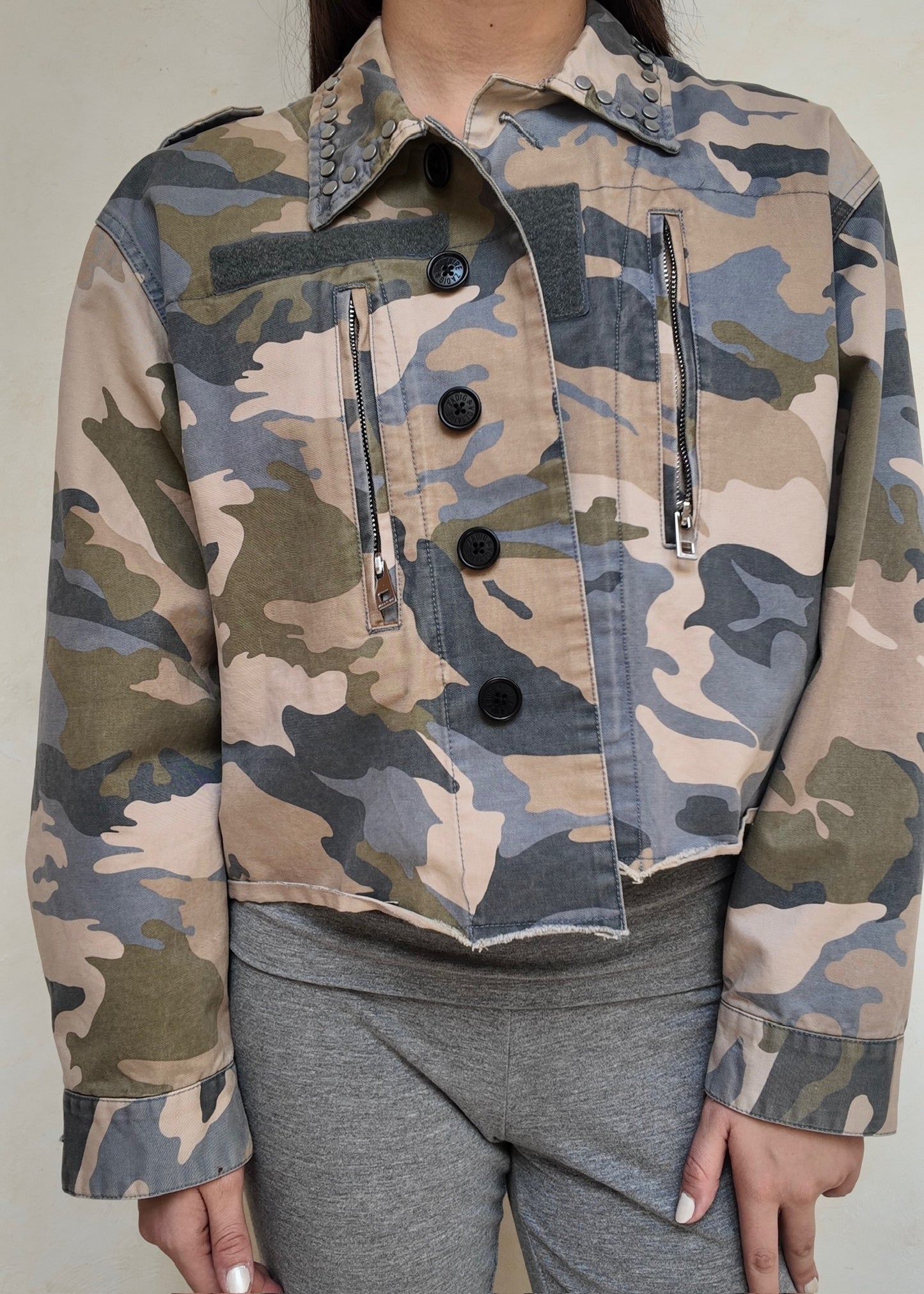 CHAMARRA CAMO PRINT