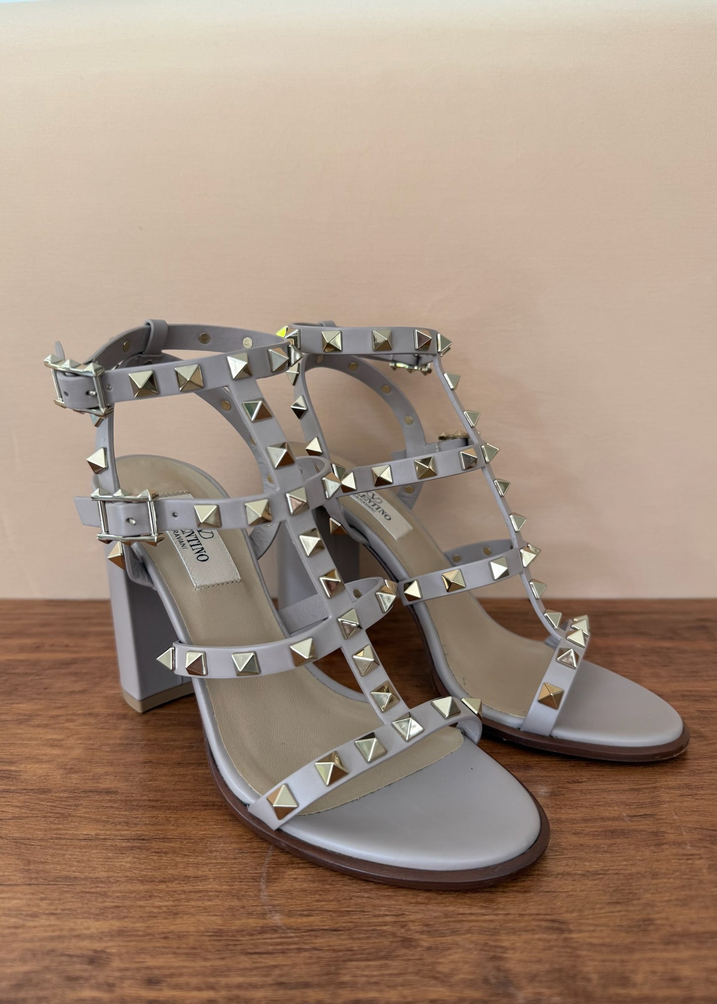 SANDALIAS RUCKSTUD