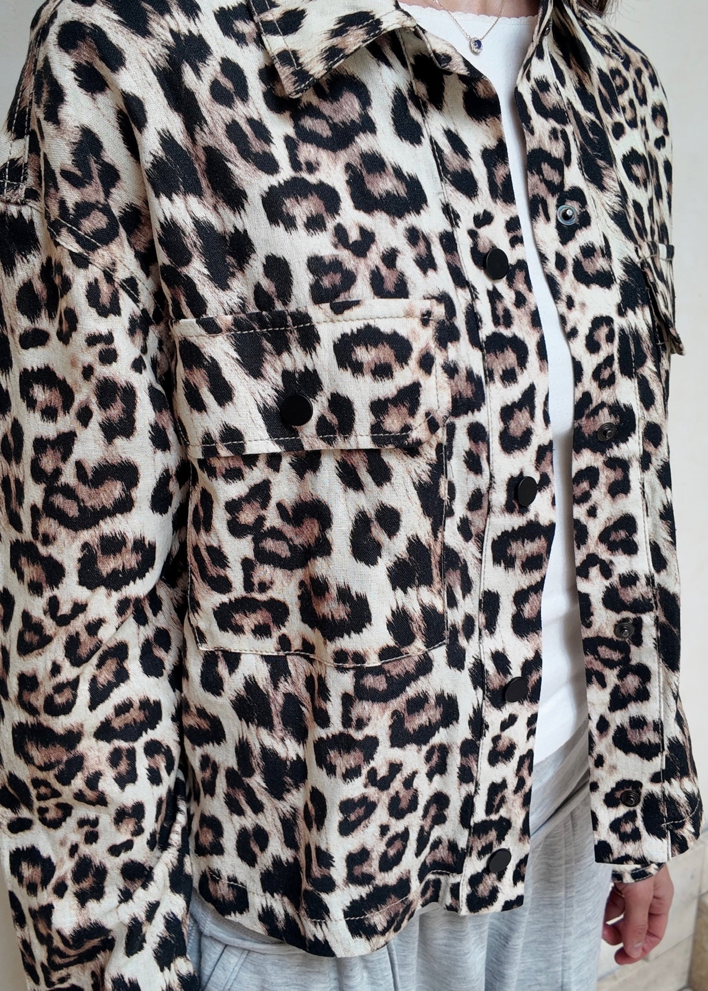 SOBRECAMISA ANIMAL PRINT CROPPED
