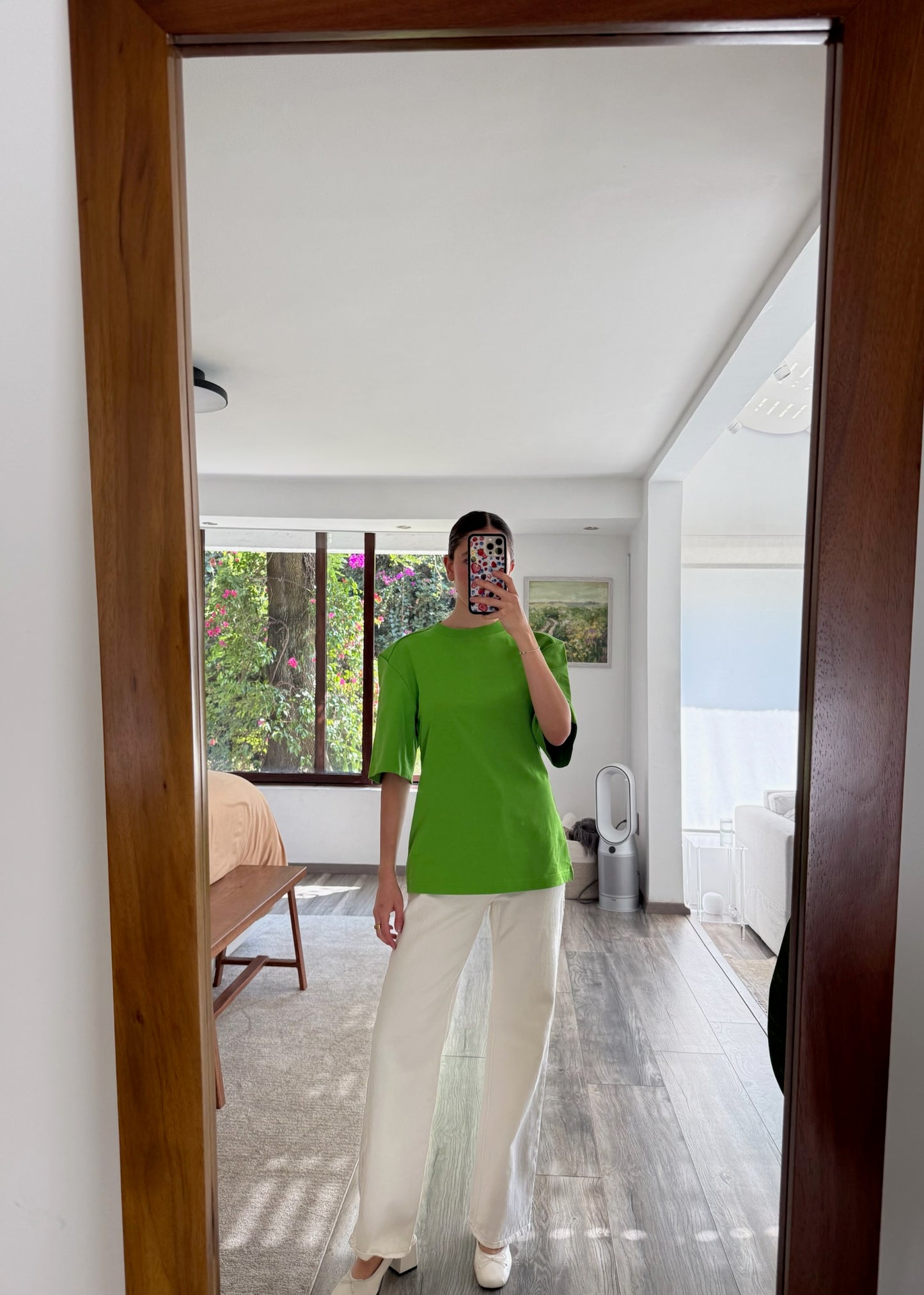 T-SHIRT VERDE CINTURA ASENTUADA