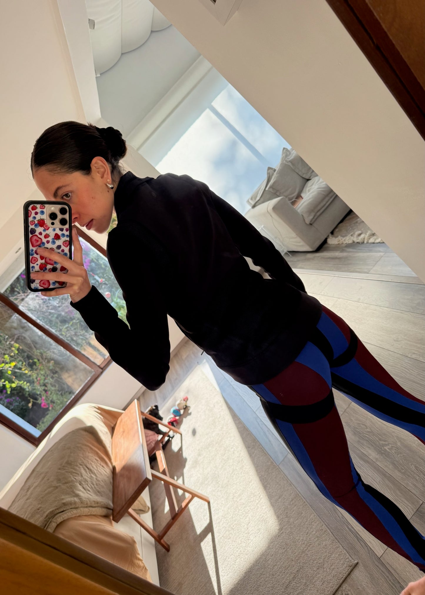 CHAMARRA ACTIVE CON HOYOS