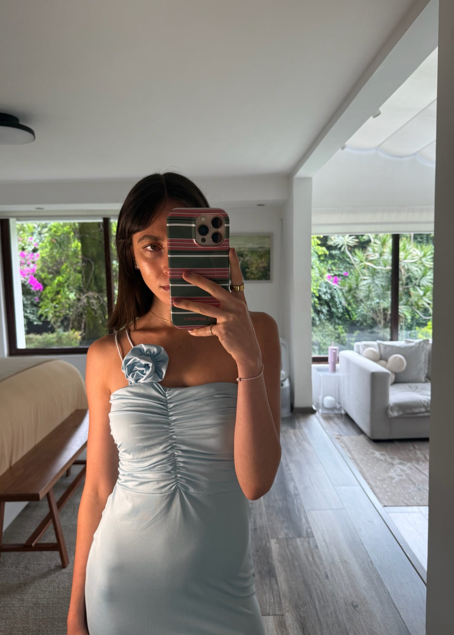 VESTIDO BABY BLUE CON FLOR