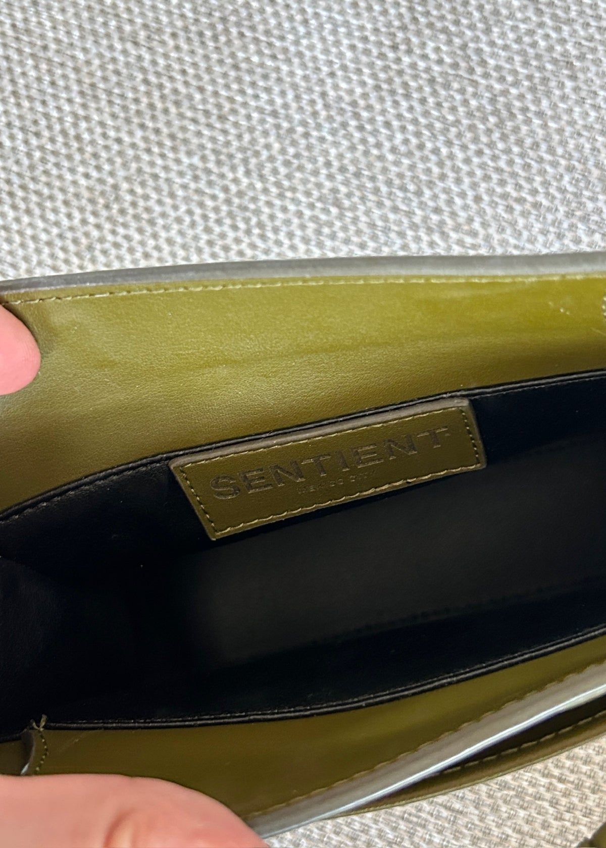 BOLSA DE PIEL VEGANA VERDE