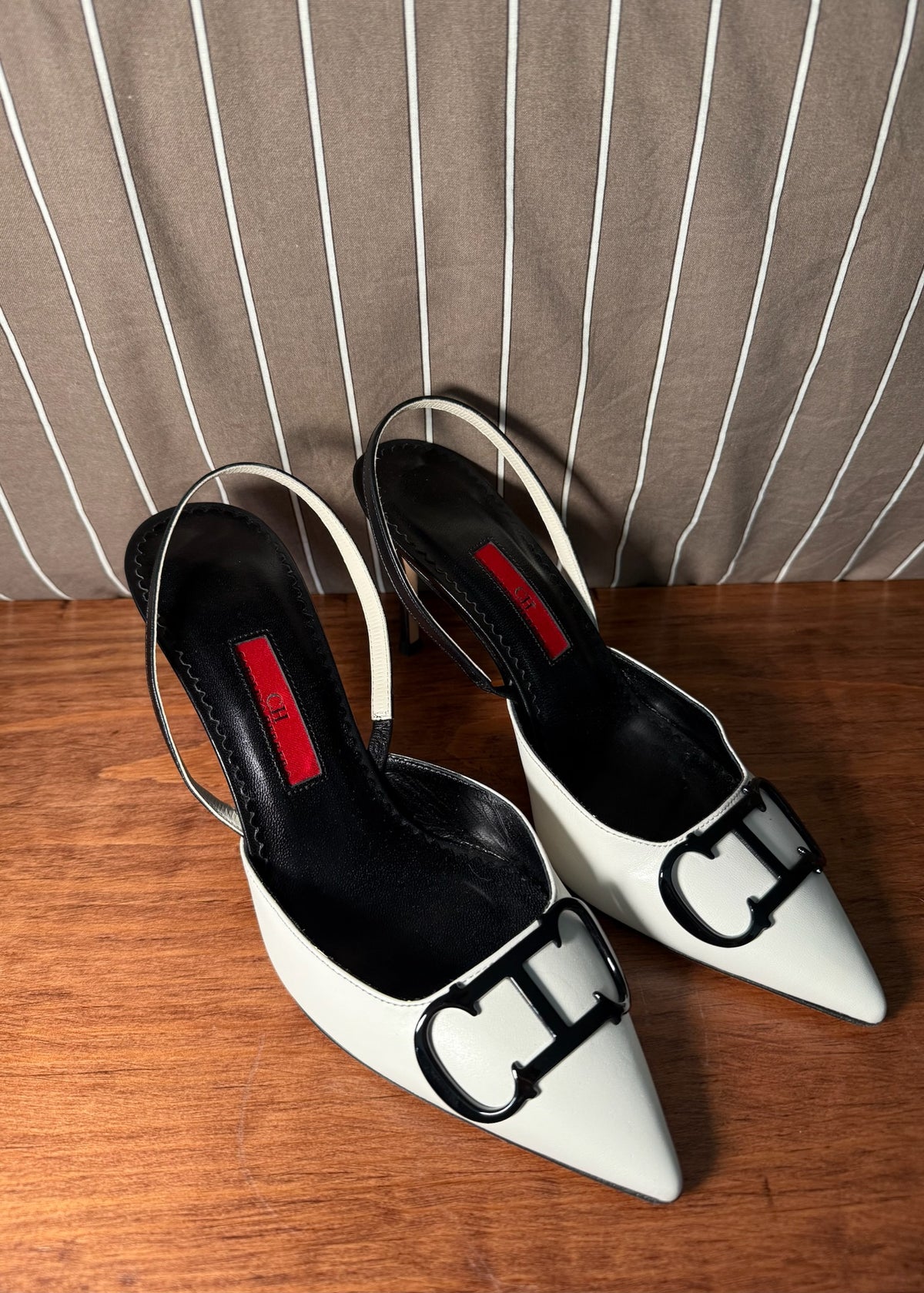 PUMPS BLANCOS CH