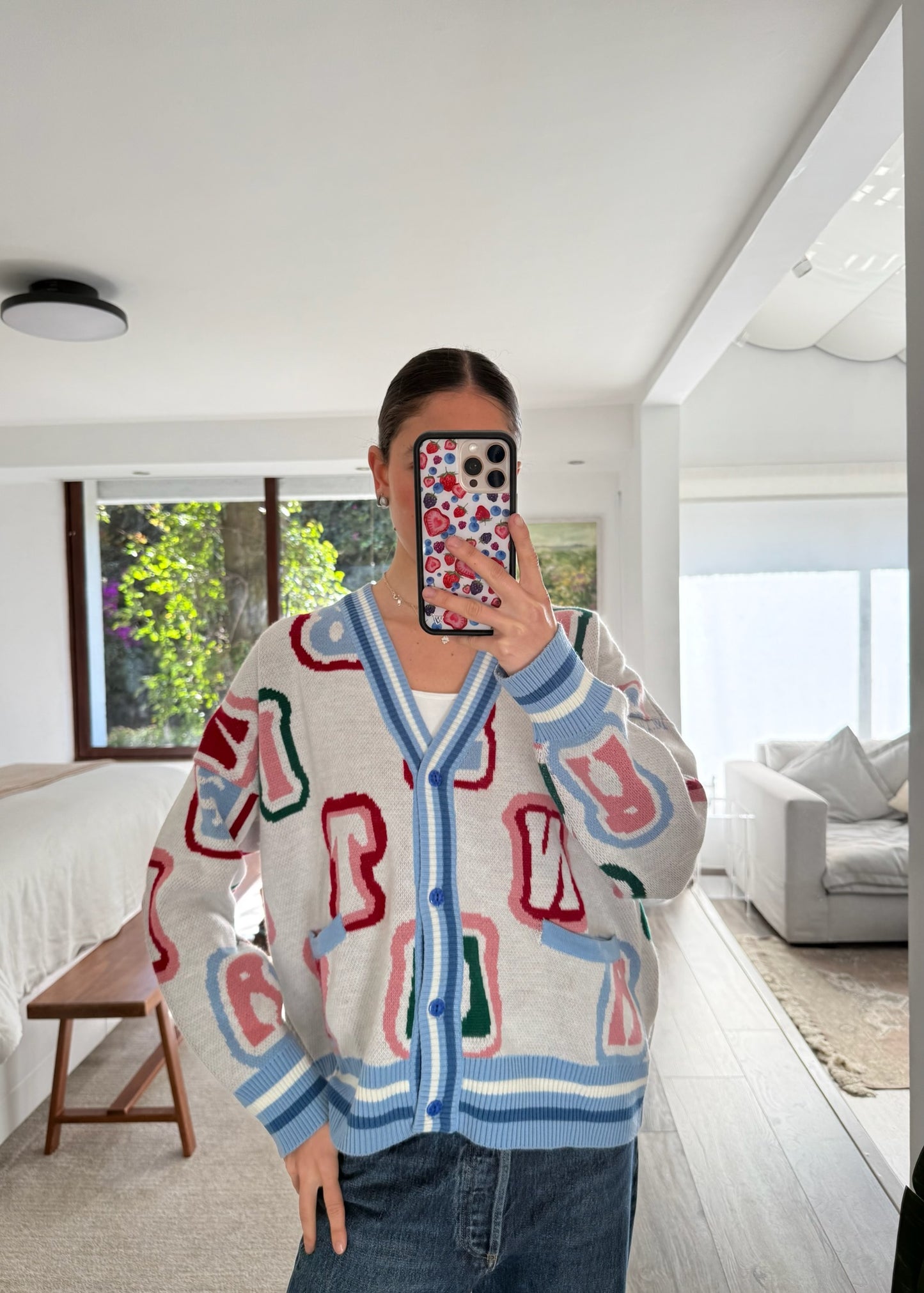 CARDIGAN OVERSIZED CON LETRAS