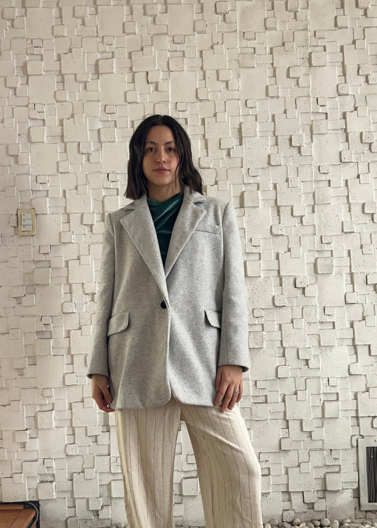 ABRIGO FIT OVERSIZED GRIS