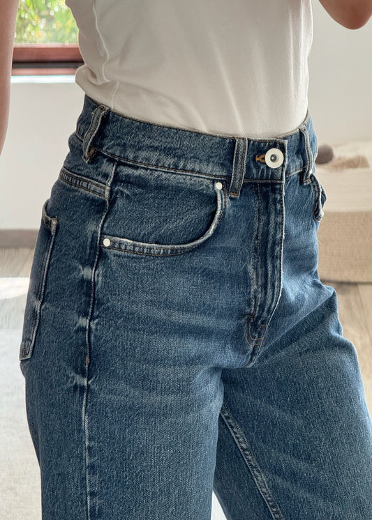 MOM JEANS BASICOS
