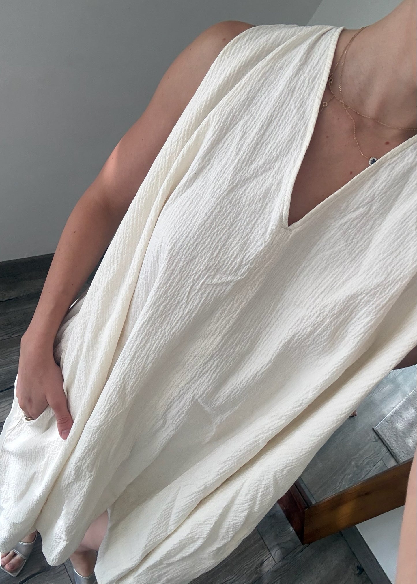 VESTIDO BLANCO CAMPANA