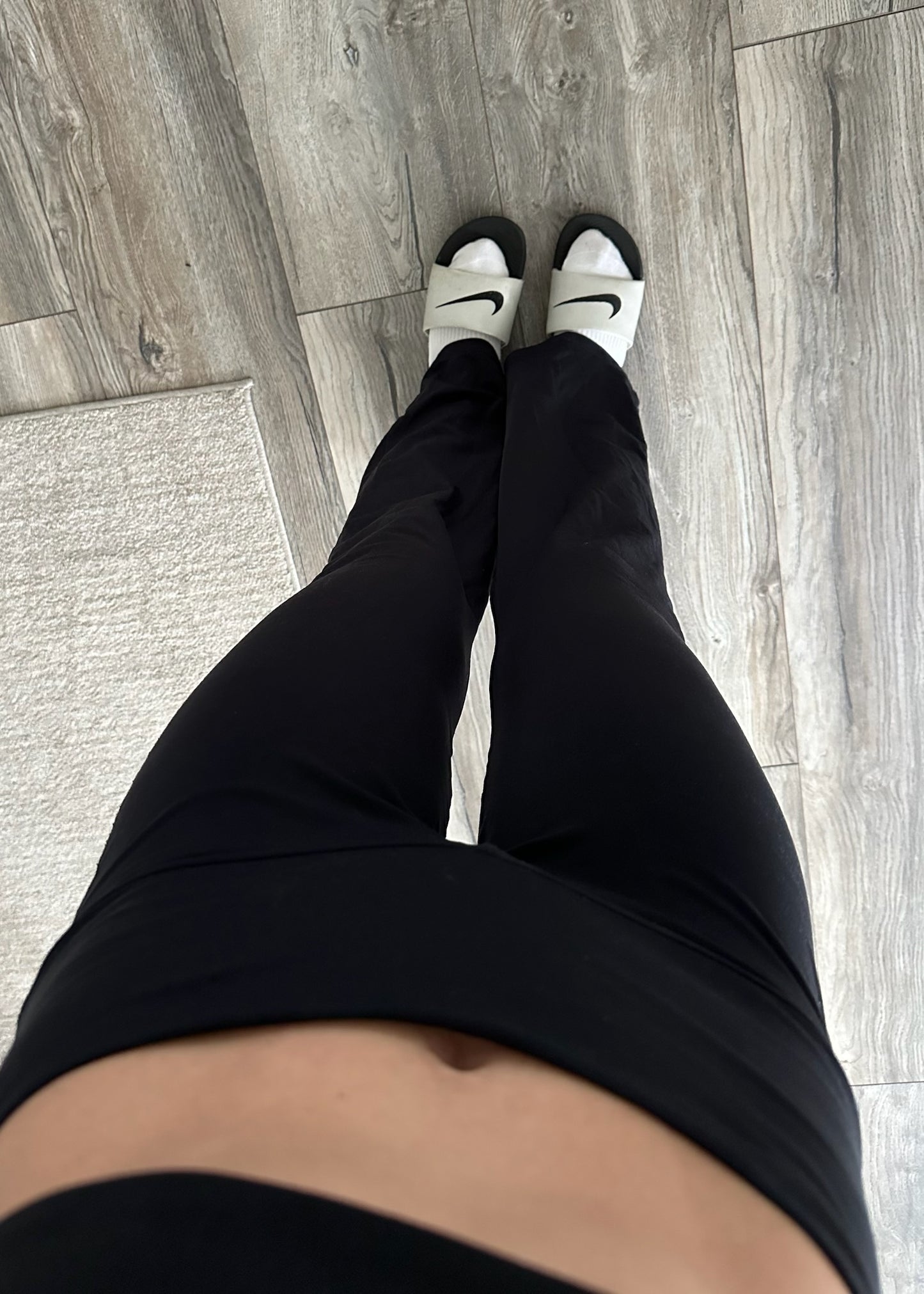 LEGGINGS FLARE NEGROS