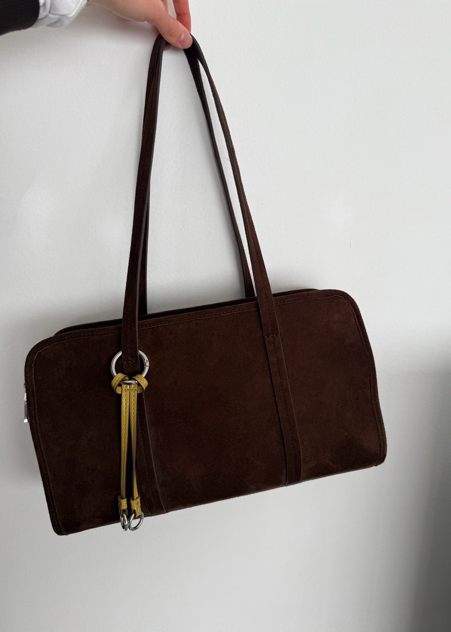 SHOULDER BAG CAFÉ DE GAMUZA