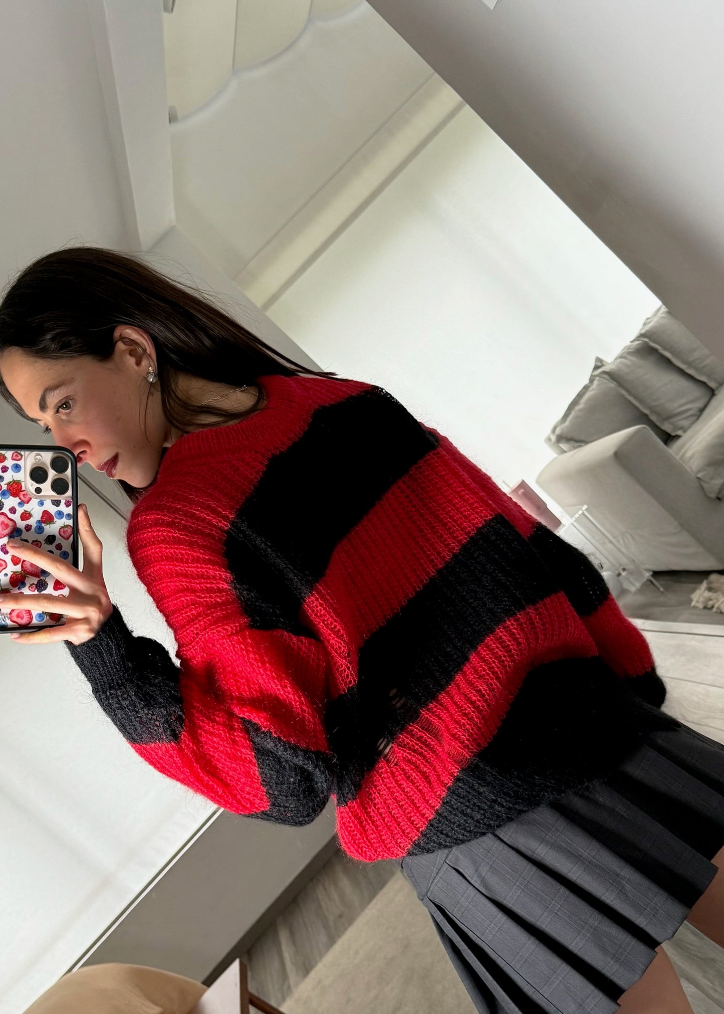 SUÉTER STRIPED ROJO CON NEGRO