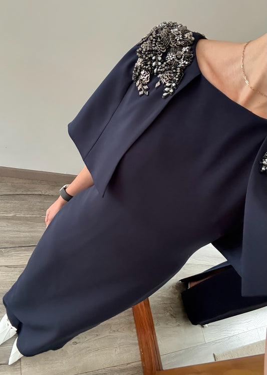 VESTIDO MAXI CON DETALLES EN MANGA