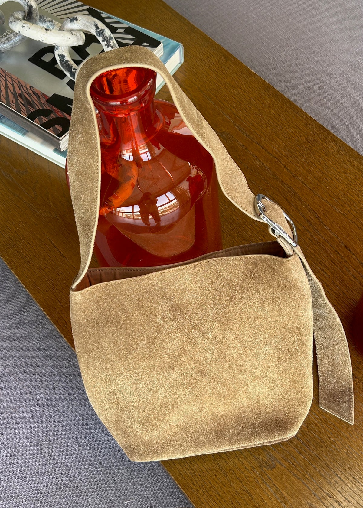 BOLSA HOBO DE GAMUZA