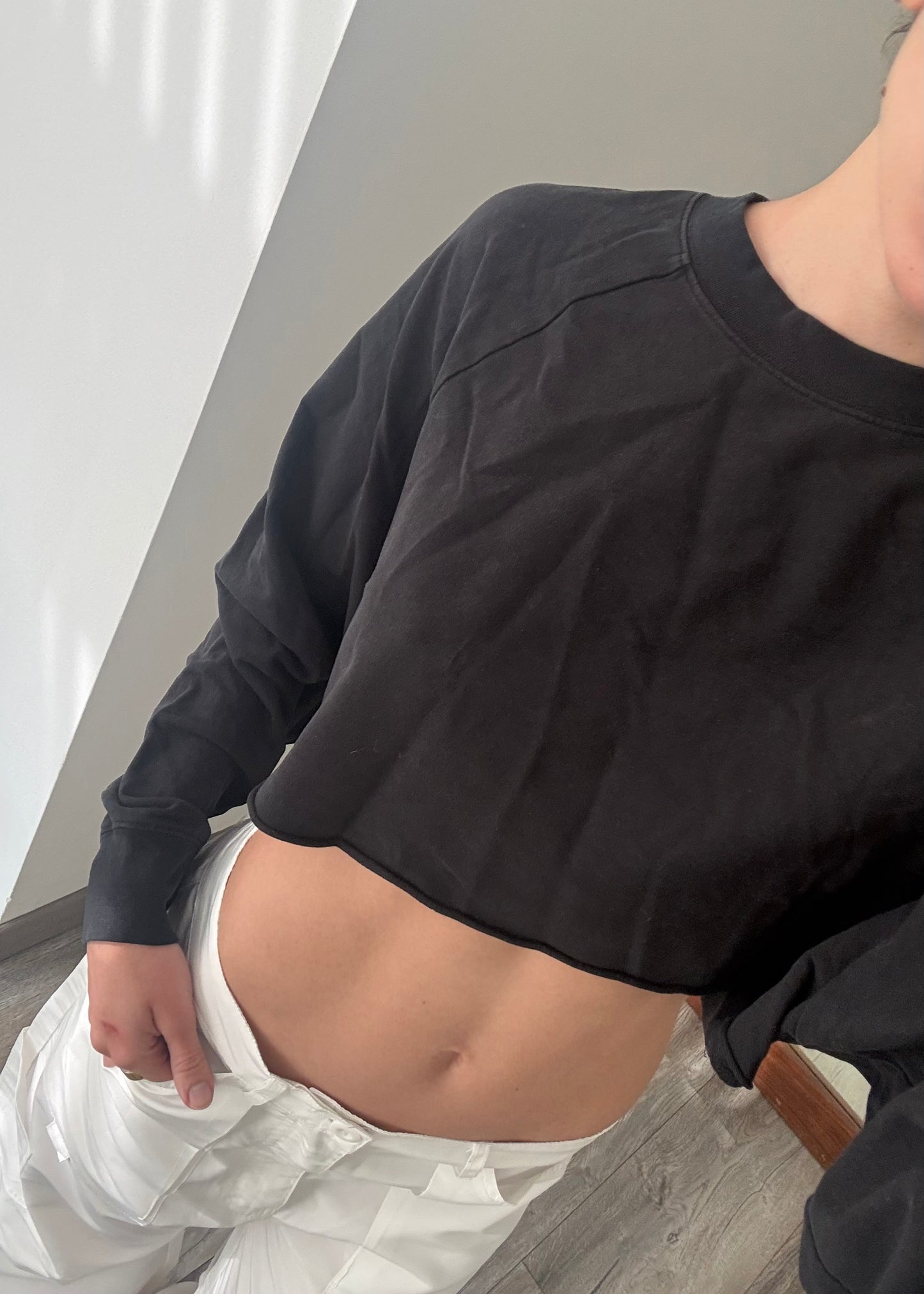 BLUSA ACTIVE CROPPED NEGRA