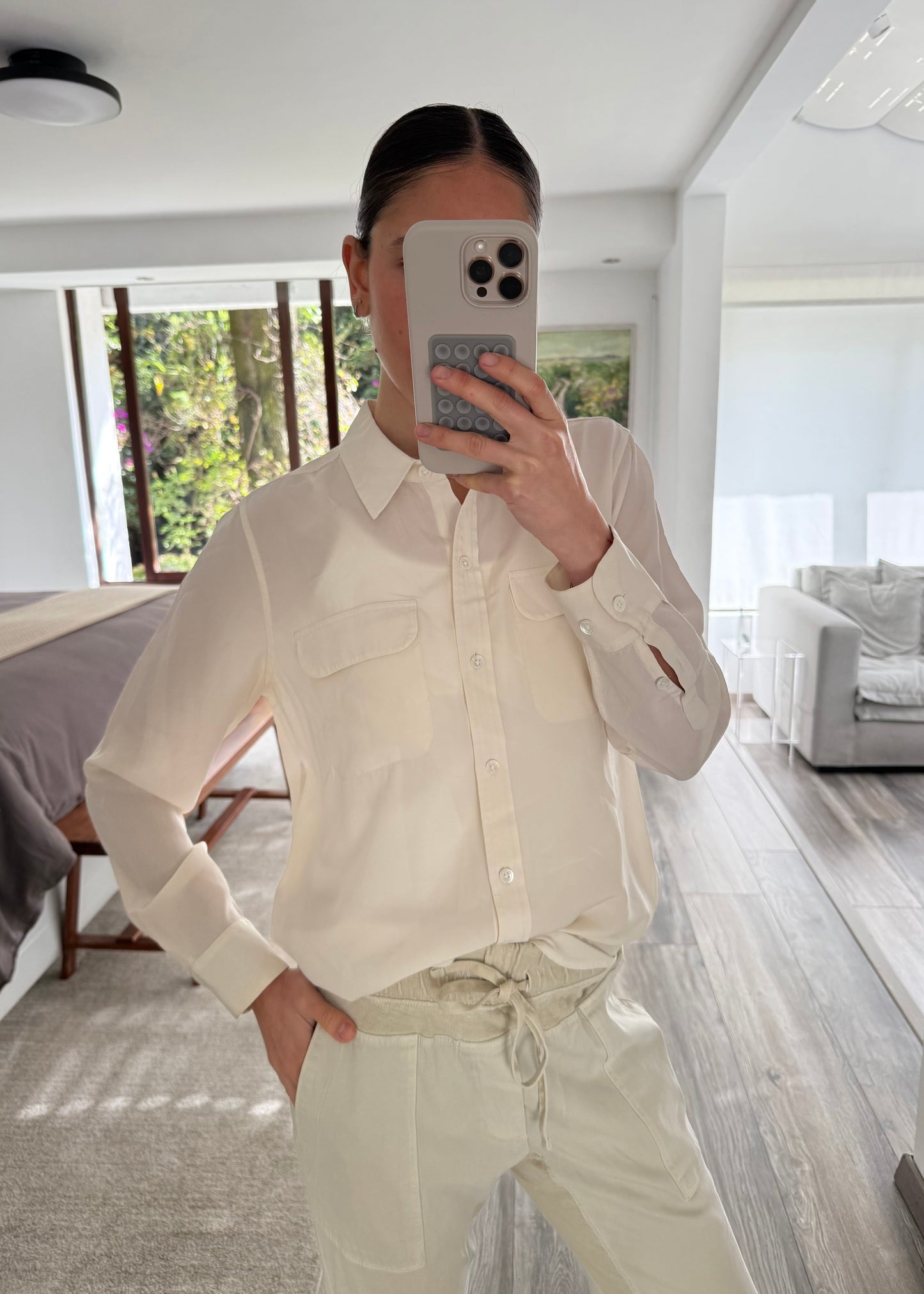 CAMISA CREMA 100% SEDA