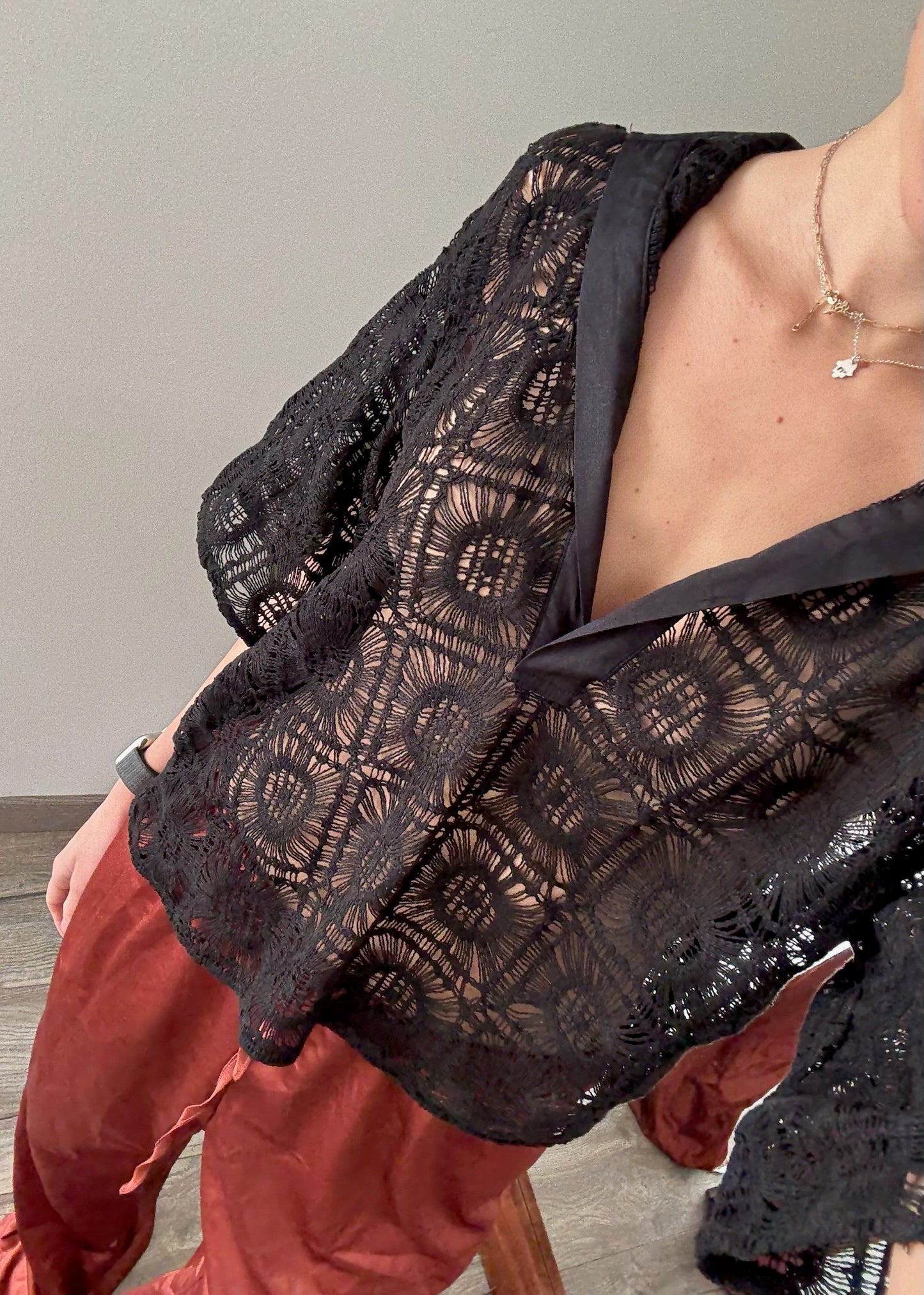 CAMISA SEE THROUGH NEGRA