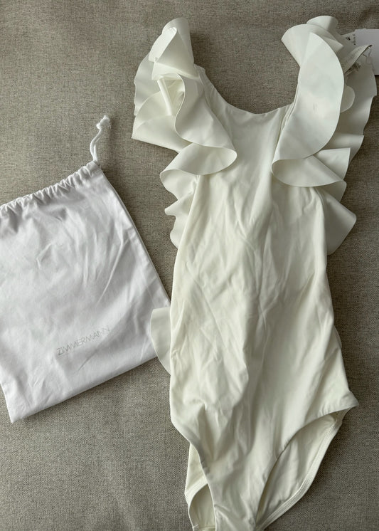TRAJE DE BAÑO ENTERO CON OLANES