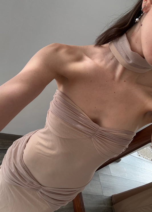 VESTIDO DORADO