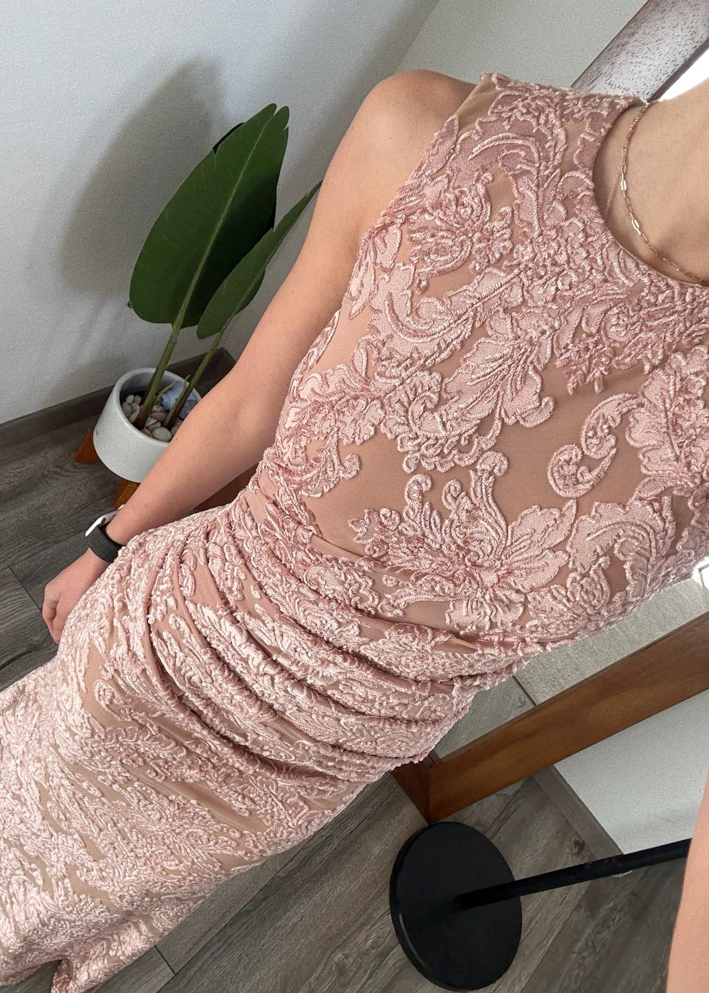 VESTIDO MAXI ROSA VELVET