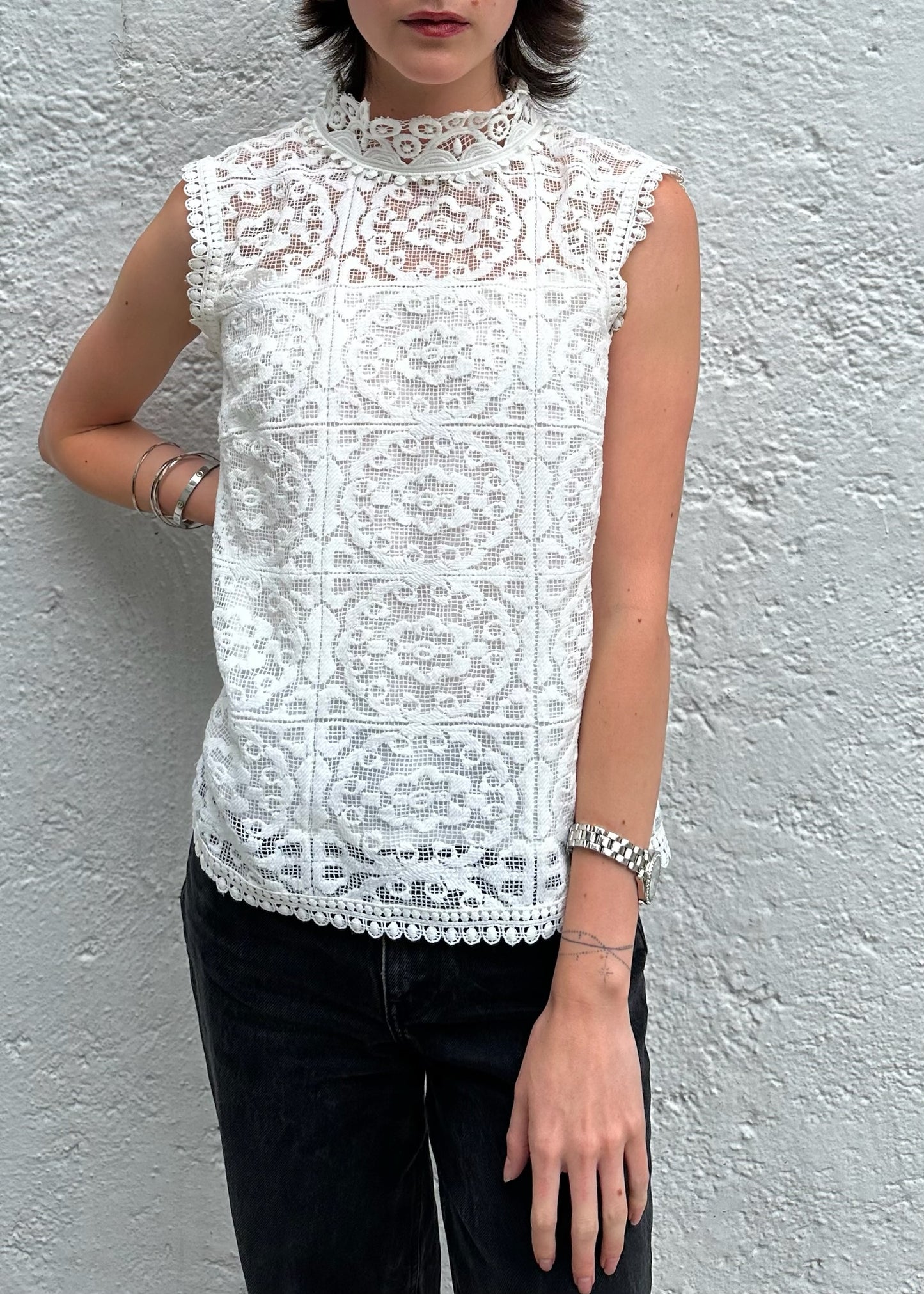 BLUSA BLANCA DE ENCAJE